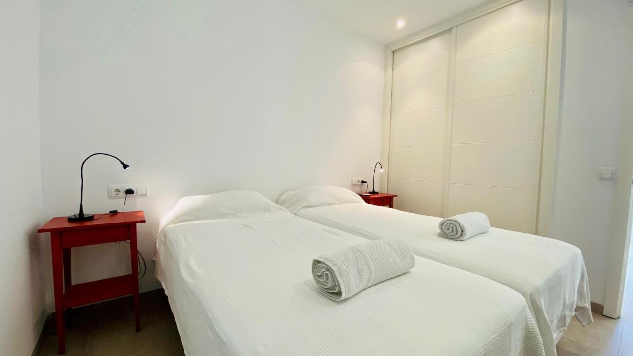Mirador Blue - Penthouse Apartments With Roof Terrace Cala de Sant Vicenc Esterno foto
